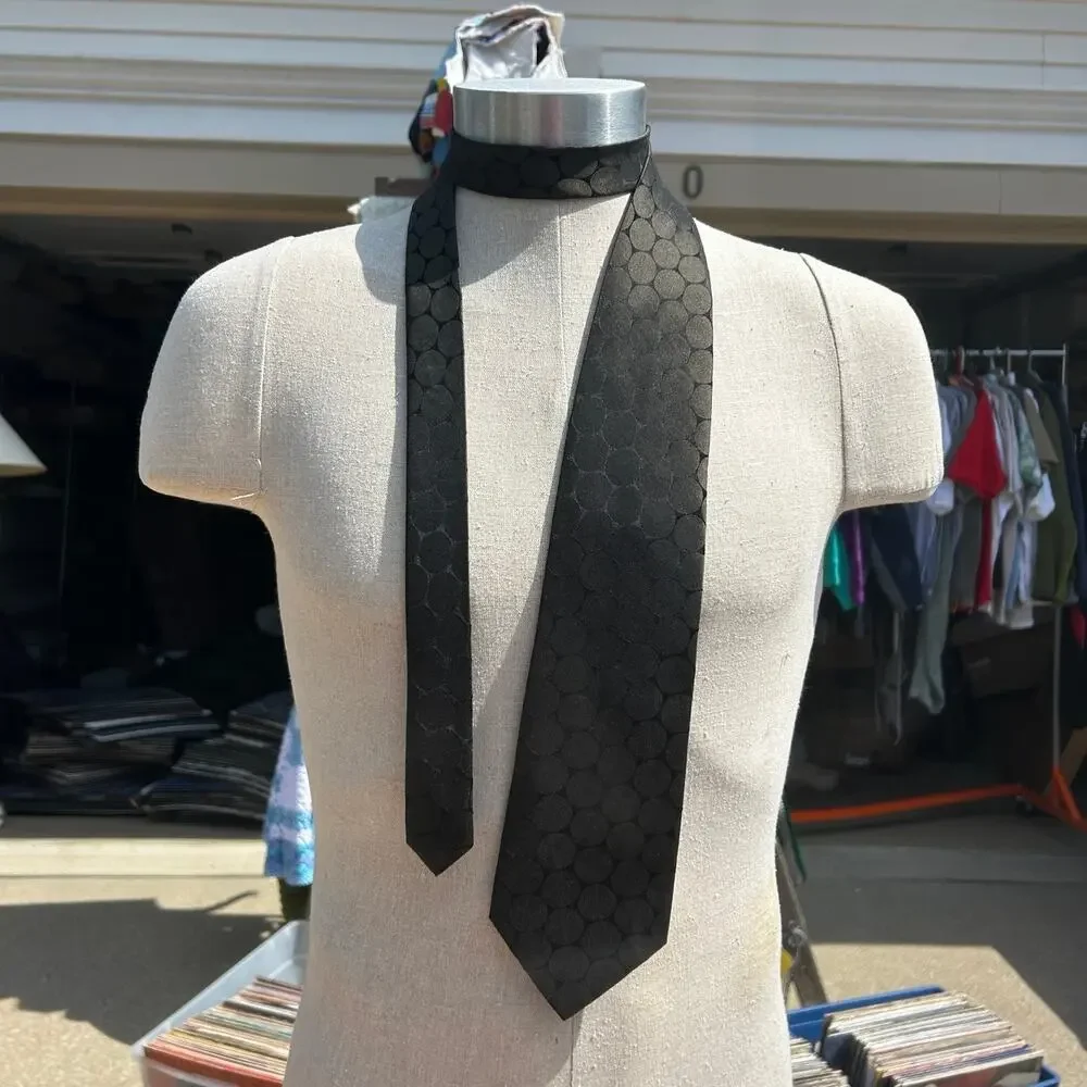 Banana Republic Men's Neck Tie, Circular Pattern, Black + Iridescent?